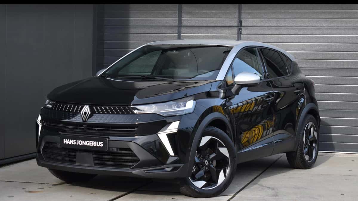 Renault Captur (2024) — foto 1