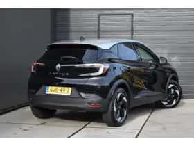 Renault Captur (2024) thumbnail 3