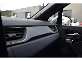 Renault Captur (2024) thumbnail 28