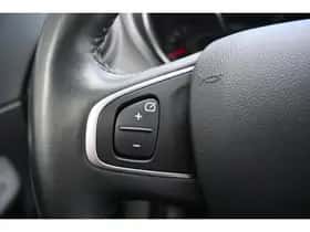 Renault Captur (2017) thumbnail 20