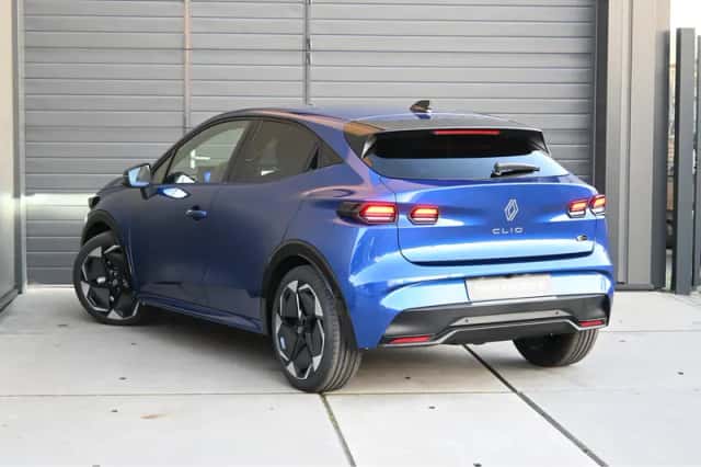 Renault Clio (2026) thumbnail 2