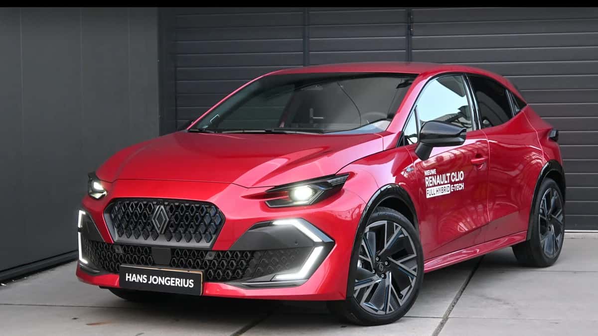Renault Clio (2026) — foto 1