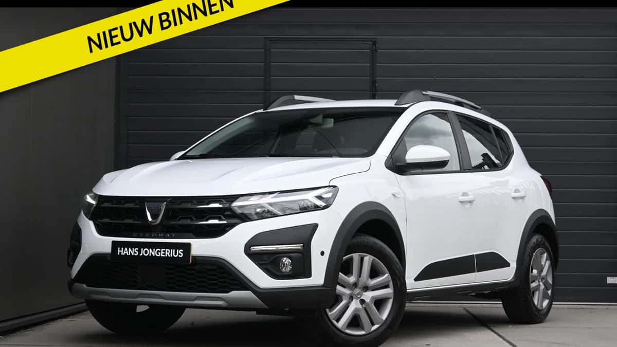 Dacia Sandero Stepway (2022) — foto 1