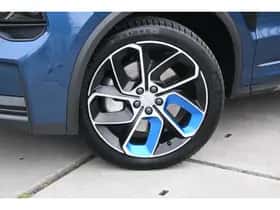 Lynk & Co 01 (2022) thumbnail 5