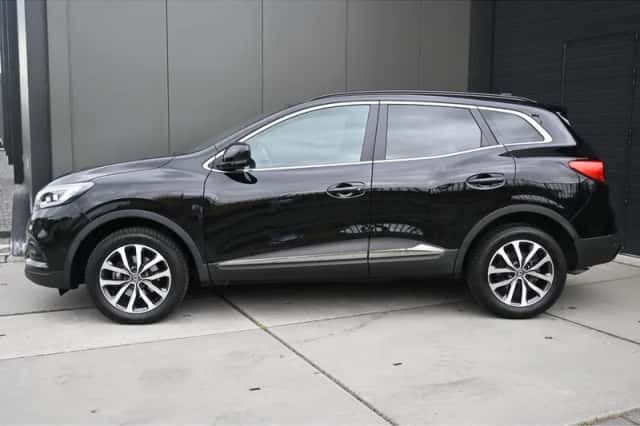 Renault Kadjar (2021) thumbnail 5