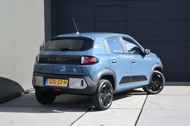 Dacia Spring (2024) thumbnail 3