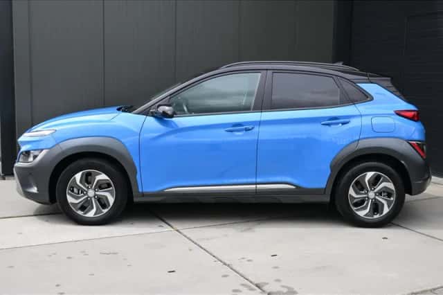 Hyundai Kona (2022) thumbnail 5