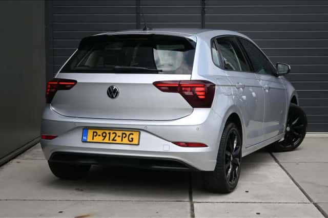 Volkswagen Polo (2022) thumbnail 3