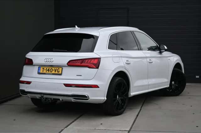 Audi Q5 (2020) thumbnail 3