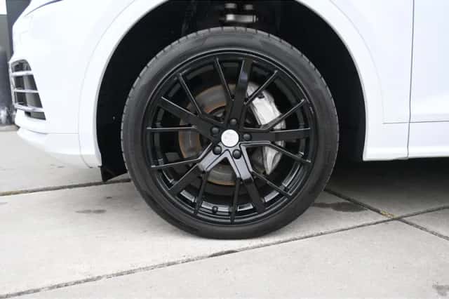 Audi Q5 (2020) thumbnail 4