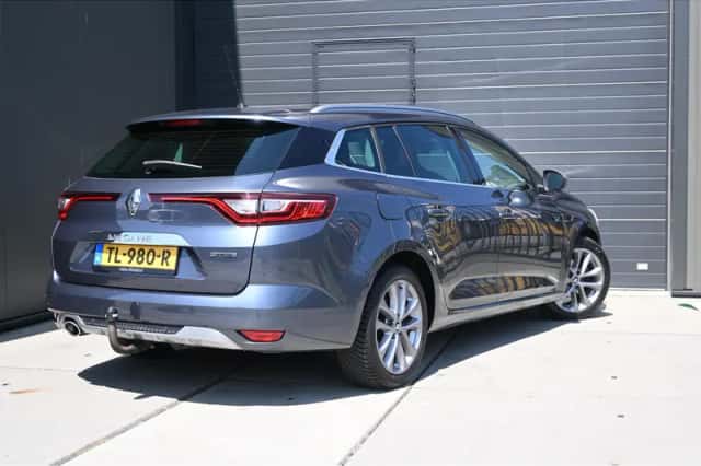 Renault Mégane (2017) thumbnail 4