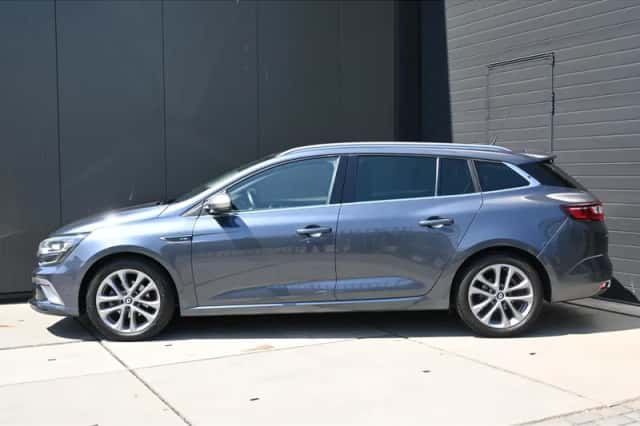 Renault Mégane (2017) thumbnail 6