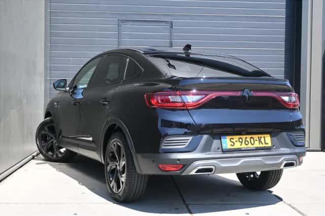 Renault Arkana (2023) thumbnail 4