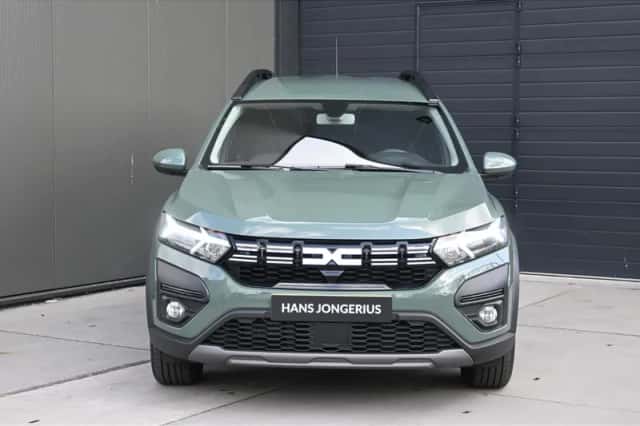 Dacia Jogger (2024) thumbnail 2
