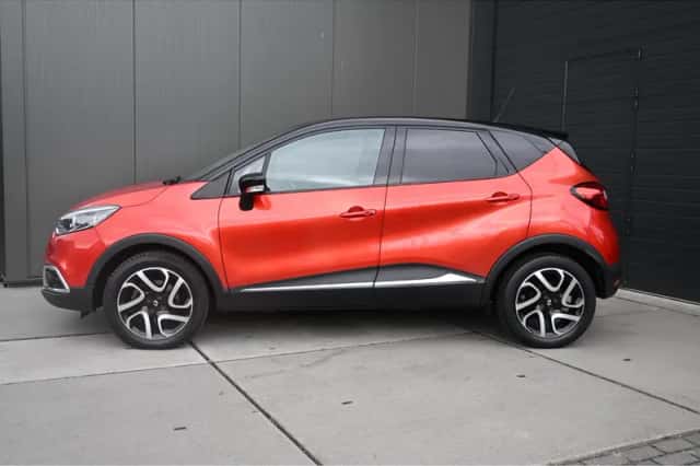Renault Captur (2016) thumbnail 5
