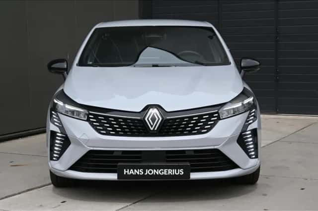 Renault Clio (2025) thumbnail 2