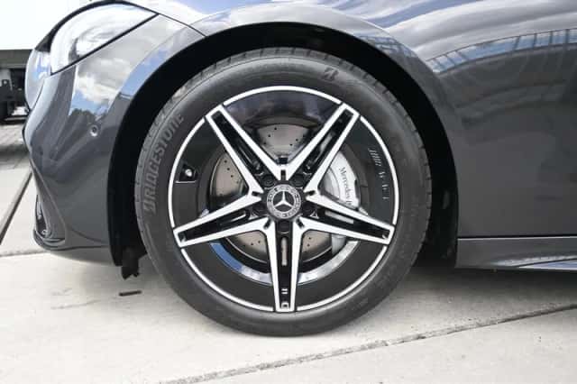 Mercedes-Benz C-Klasse (2023) thumbnail 4