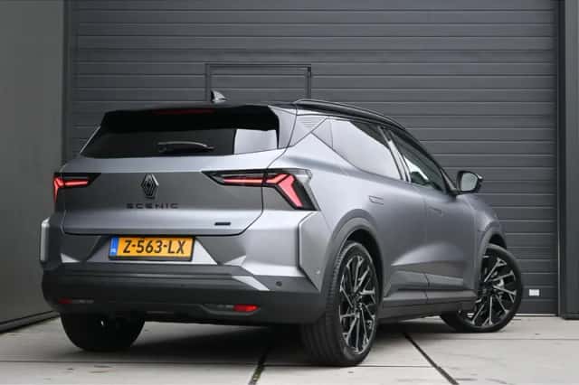 Renault Scénic (2024) thumbnail 3