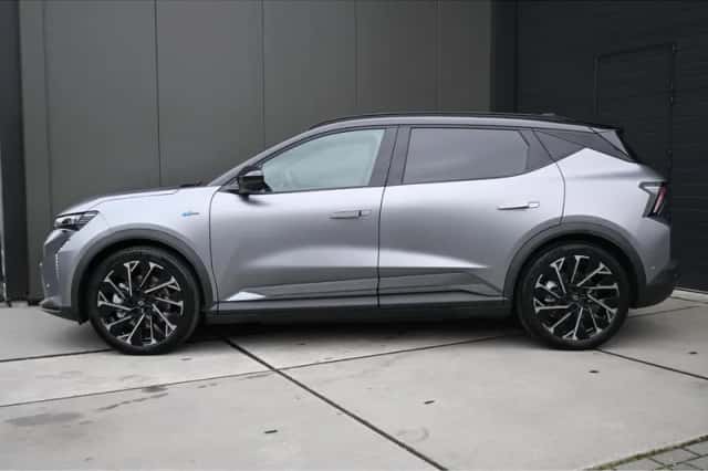 Renault Scénic (2024) thumbnail 5