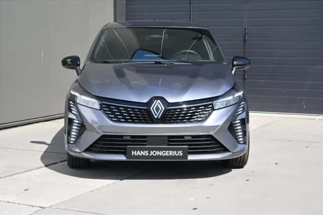 Renault Clio (2024) thumbnail 2