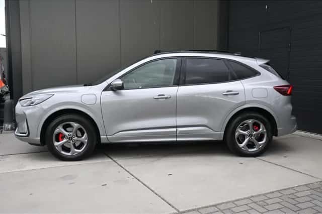 Ford Kuga (2025) thumbnail 5
