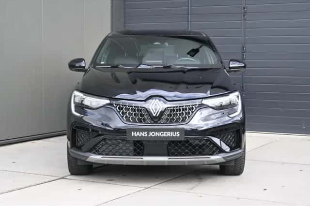 Renault Arkana (2024) thumbnail 2