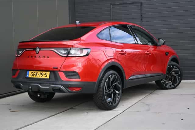 Renault Arkana (2024) thumbnail 4