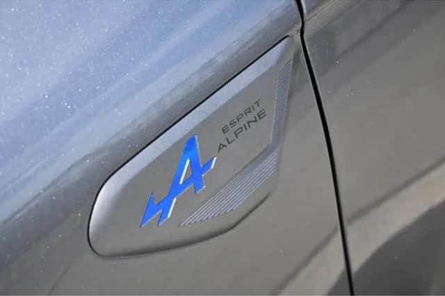 Renault Clio (2025) thumbnail 6