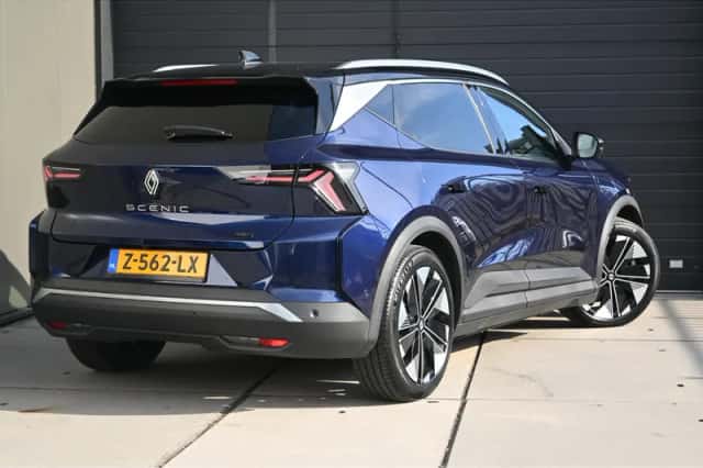 Renault Scénic (2024) thumbnail 3