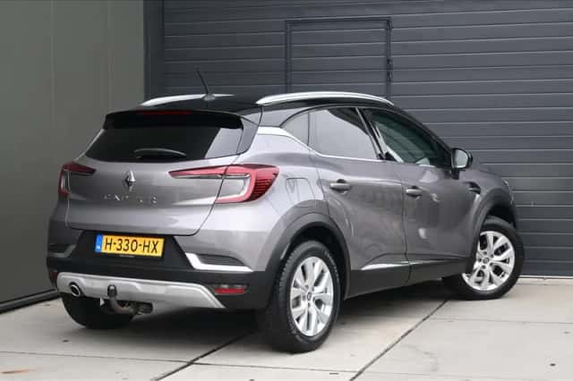 Renault Captur (2020) thumbnail 3