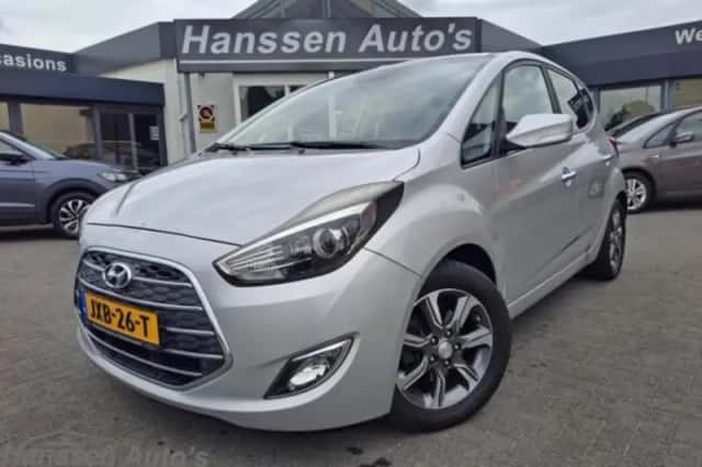 Hyundai ix20 (2017) thumbnail 3