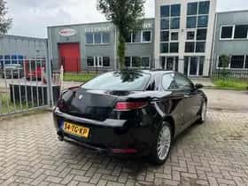 Alfa Romeo GT thumbnail 5