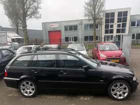BMW 330xi thumbnail 6