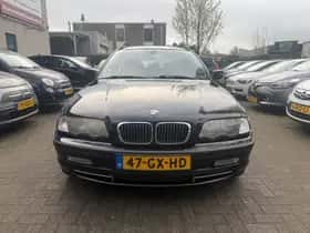 BMW 330xi thumbnail 8
