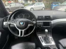 BMW 330xi thumbnail 10