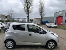 Chevrolet Spark thumbnail 6