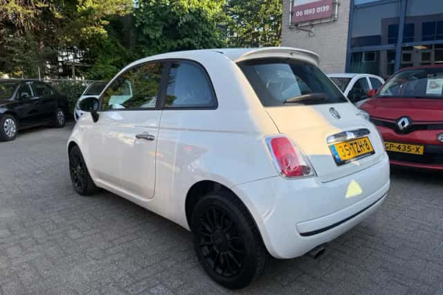 Fiat 500 (2012) thumbnail 3