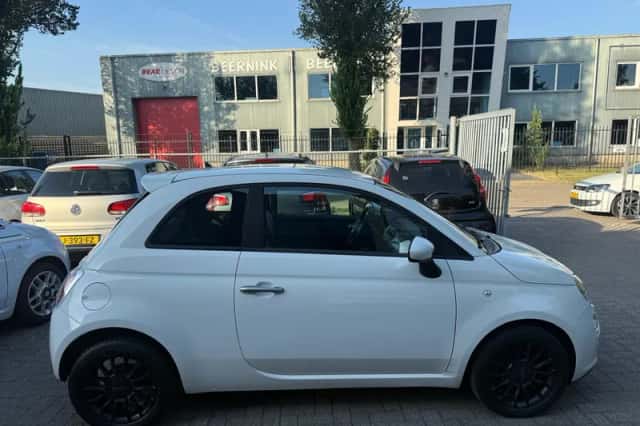 Fiat 500 (2012) thumbnail 6