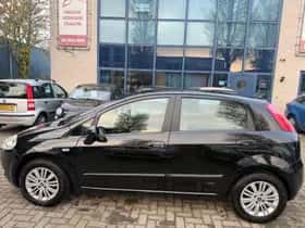 Fiat Grande Punto (2007) thumbnail 2
