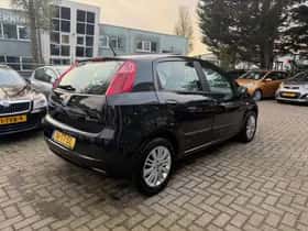 Fiat Grande Punto thumbnail 5
