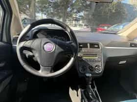 Fiat Grande Punto thumbnail 10