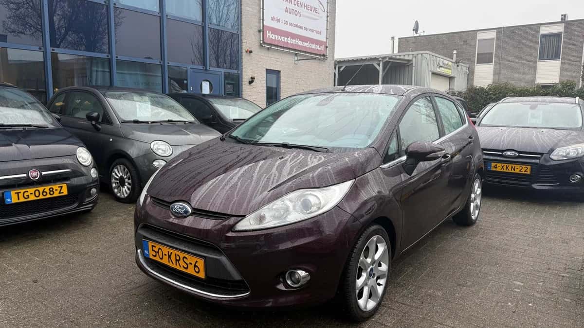 Ford Fiesta — foto 1