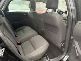 Ford Focus thumbnail 13