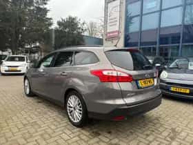 Ford Focus thumbnail 3