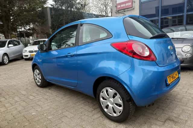 Ford Ka (2010) thumbnail 3