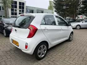 Kia Picanto thumbnail 5