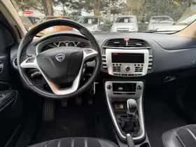 Lancia Delta thumbnail 10