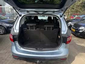 Mazda 5 thumbnail 13
