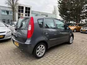 Mitsubishi Colt (2006) thumbnail 5