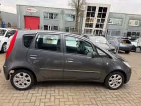 Mitsubishi Colt thumbnail 6